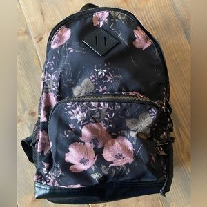 NWOT Hurley floral backpack